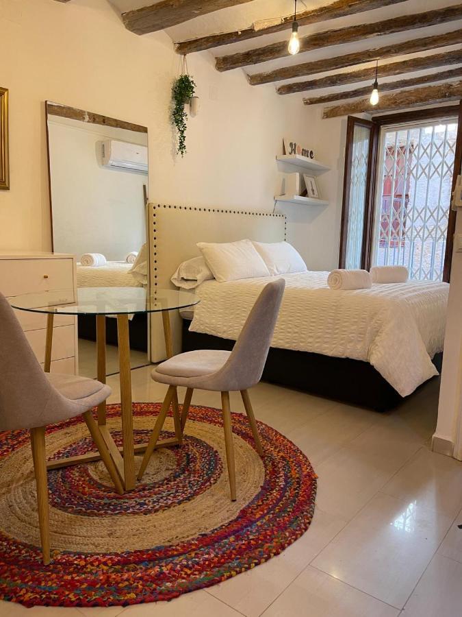 La Curiosa Del Casc Antic Leilighet Tarragona Eksteriør bilde